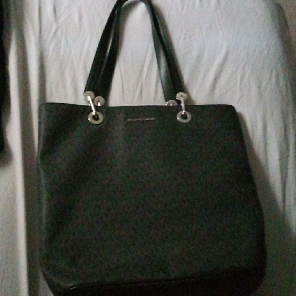 Micheal kors purse
